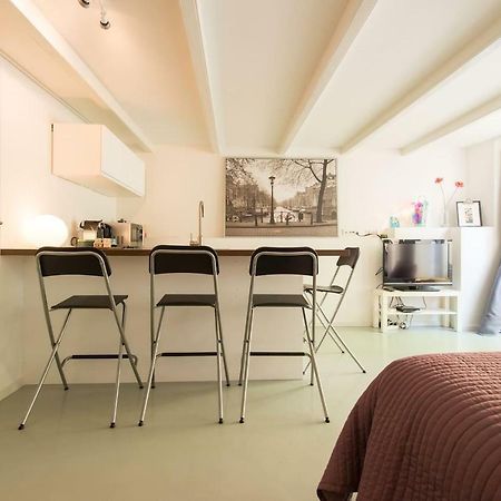 Quiet Apartment For 4 At Park In Center Amsterdam Luaran gambar