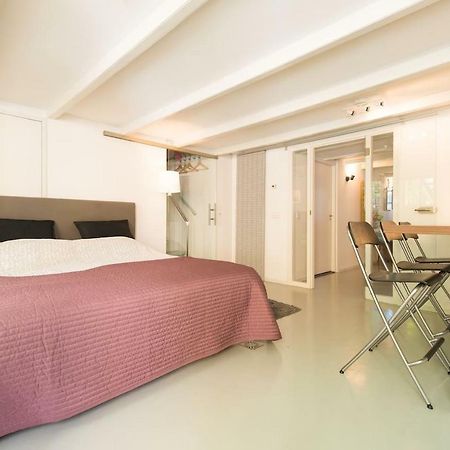 Quiet Apartment For 4 At Park In Center Amsterdam Luaran gambar